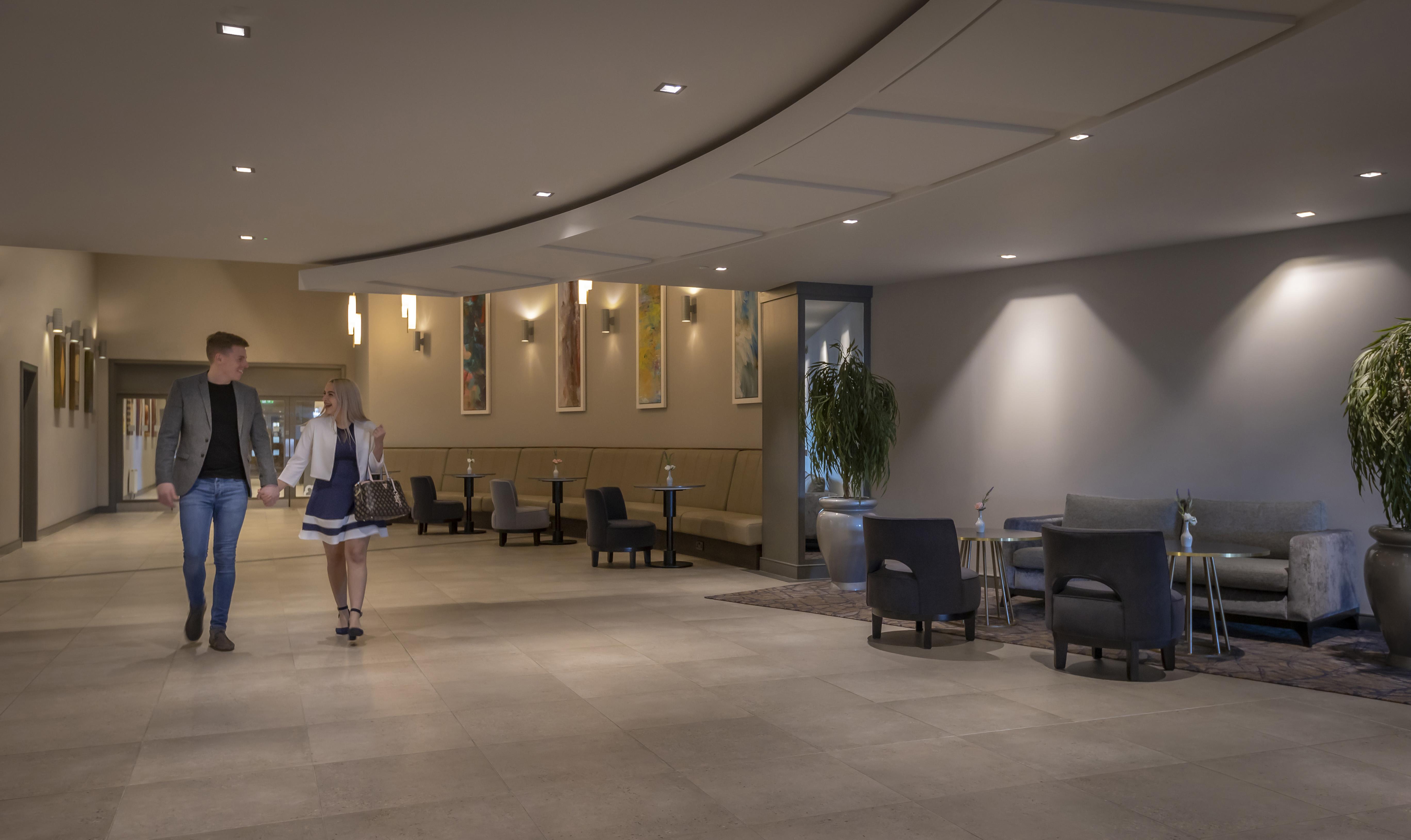 Maldron Hotel Tallaght Ngoại thất bức ảnh