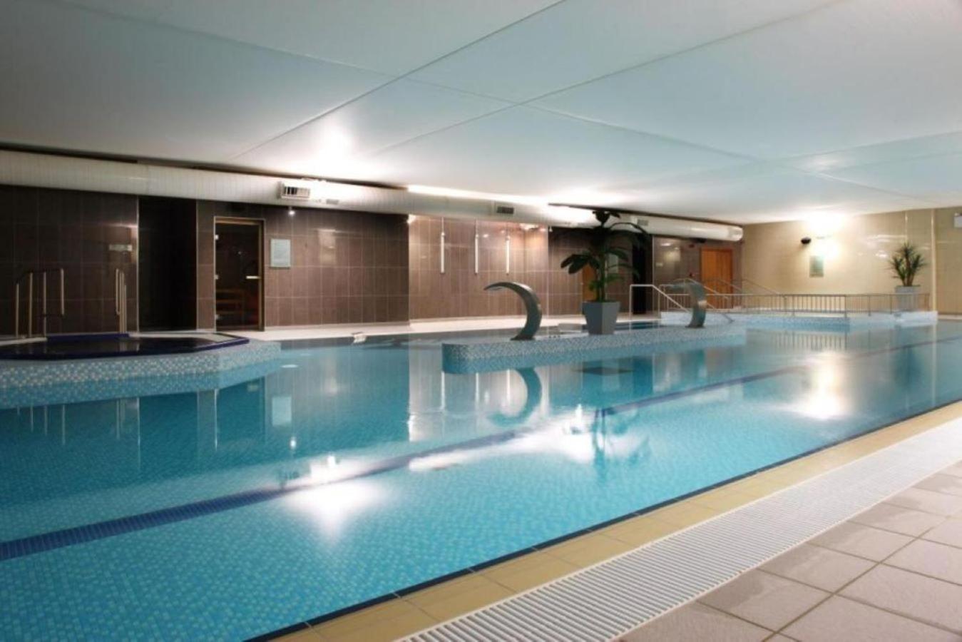 Maldron Hotel Tallaght Ngoại thất bức ảnh