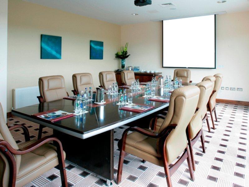 Maldron Hotel Tallaght Ngoại thất bức ảnh